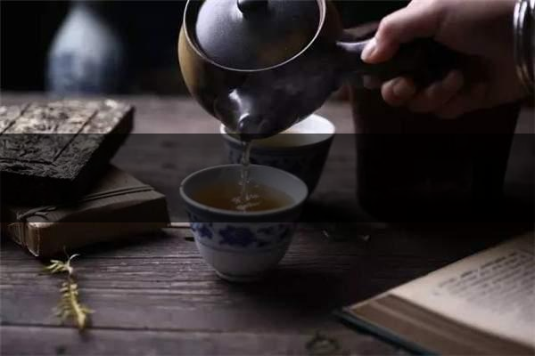 走入茶中，泡出自我-1